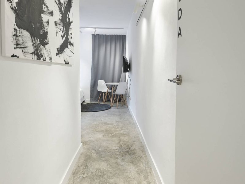 Apartamento-Giralda-Sevilla_A-cero-living-01