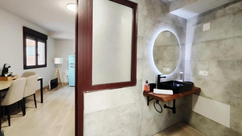 WhatsApp Image 2026-03-31 at 15.36.48