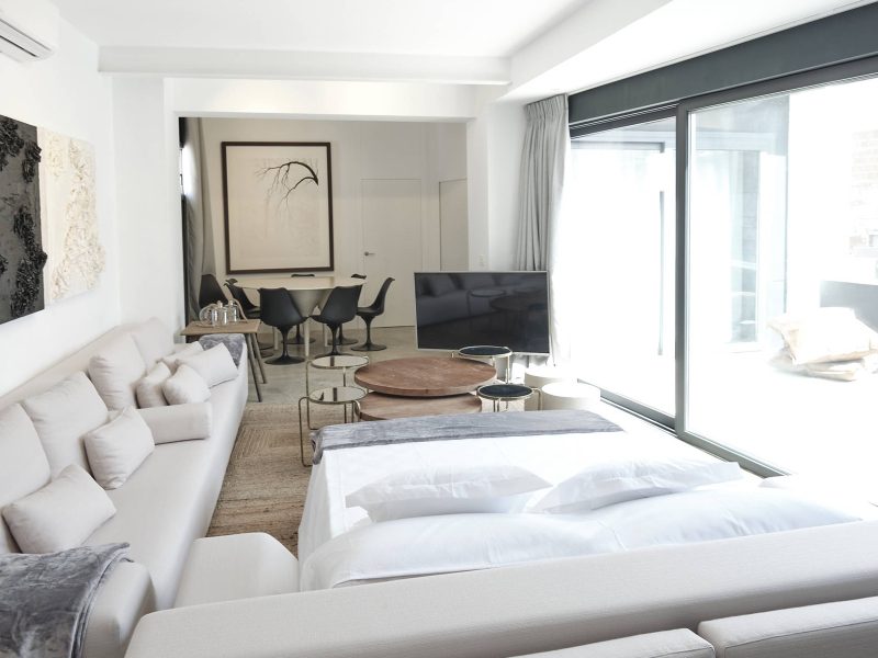 sev-apt-atico-Apartamento-atico-Sevilla_A-cero-living-12 copia