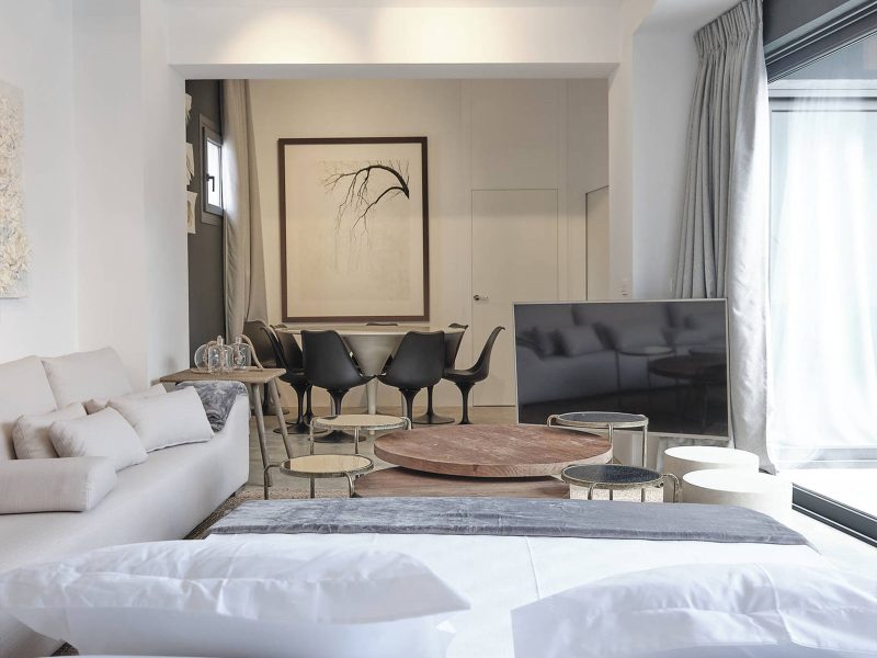 sev-apt-atico-Apartamento-atico-Sevilla_A-cero-living-13 copia